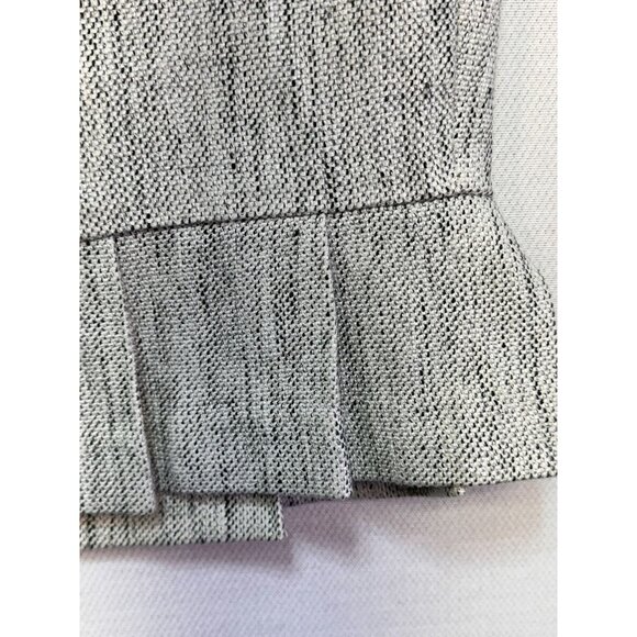 The Limited Career Pencil Skirt Size 8 Gray Black Textured Pleated Hem - Picture 6 of 11